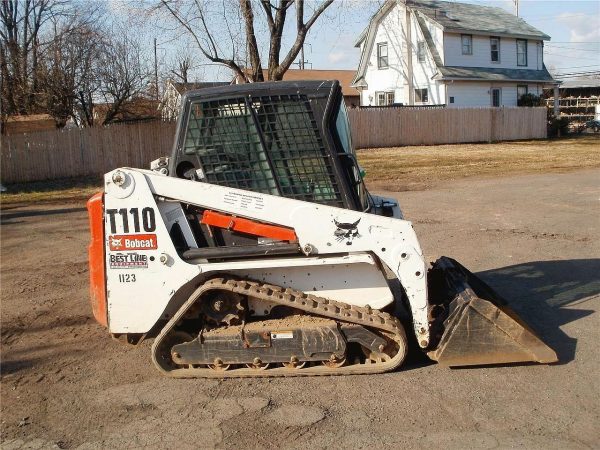 BOBCAT 25QLI PALA CINGOLATA T110